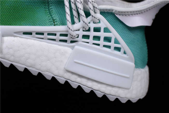pharrell x  nmd hu holi nmd mc "youth" green/white f99760